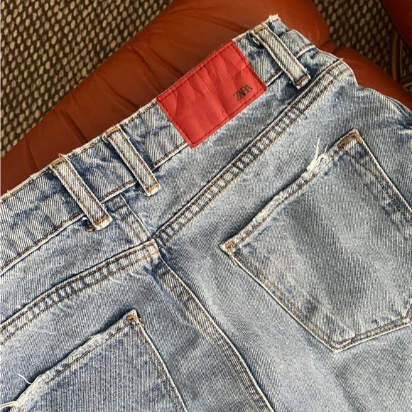 Zara High Waist Straight Leg Jeans - Picture 7 of 8